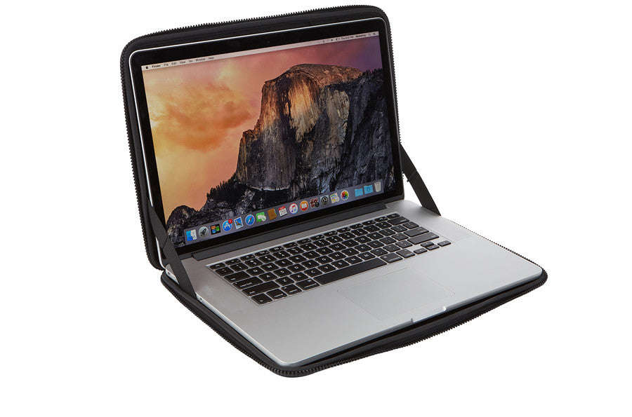 Thule Gauntlet 3.0 MacBook Pro Sleeve 13" - Black