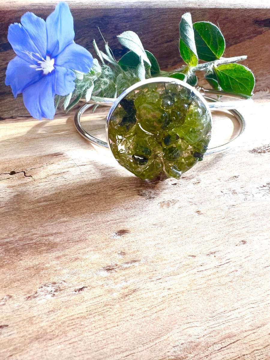Peridot in Silver Setting Jewellery