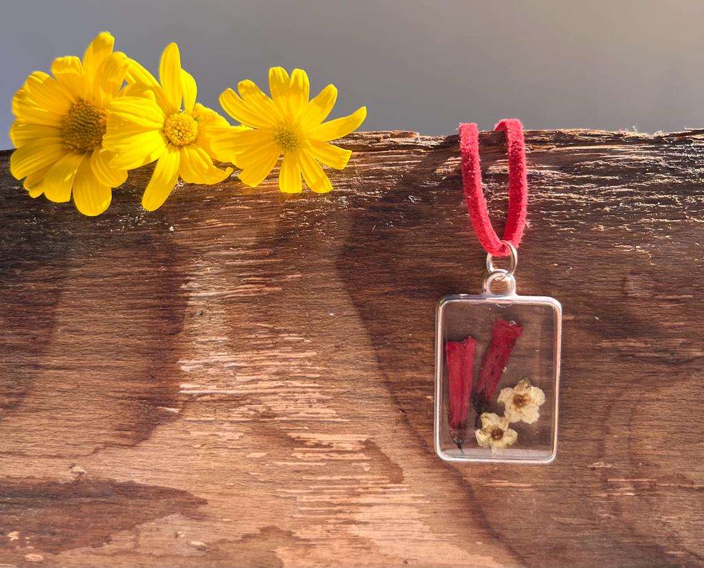 Lace Fynbos in Rectangle Silver Frame Resin Jewellery