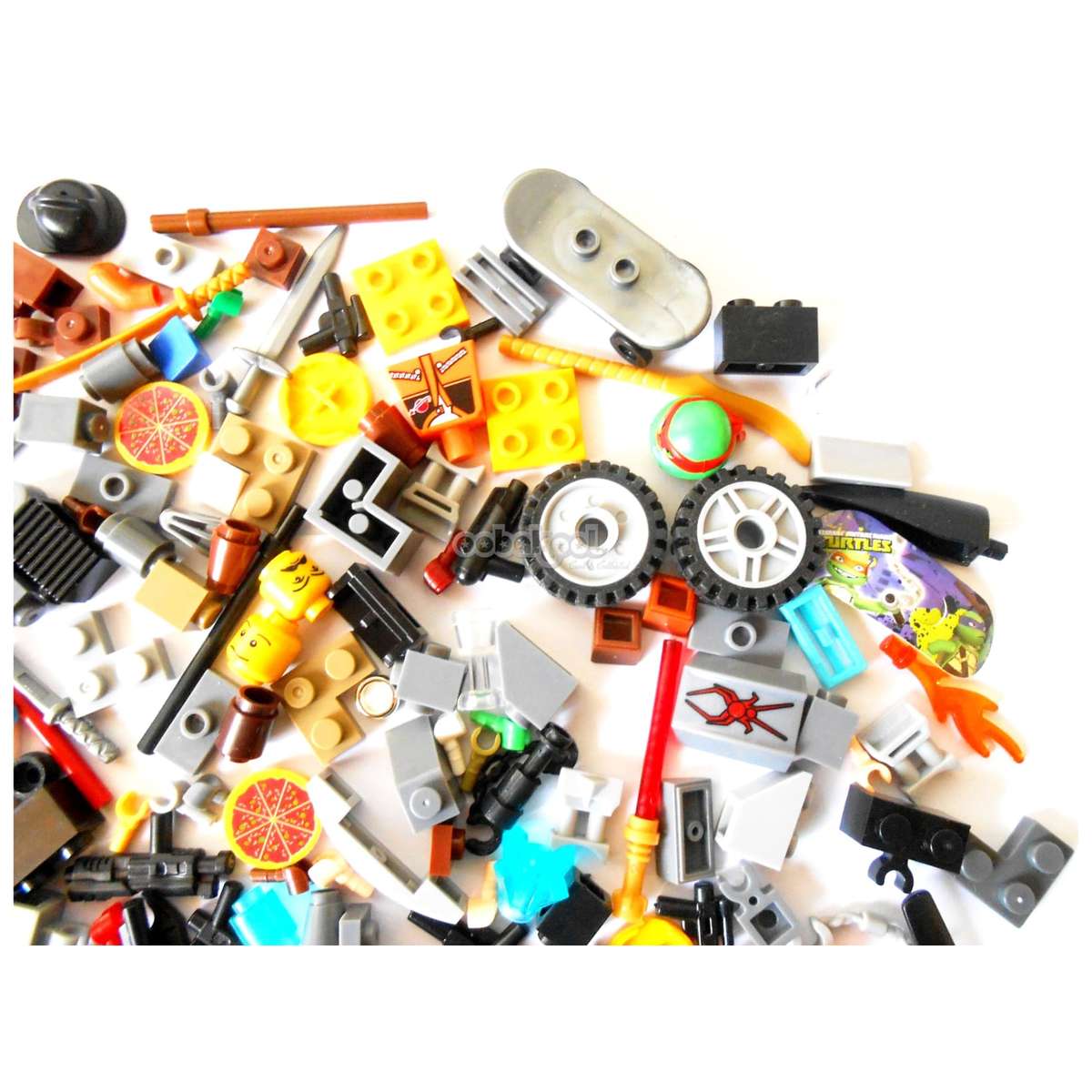 Tub O Brick / Selection of Extras / OobaKool Minifigure Spares