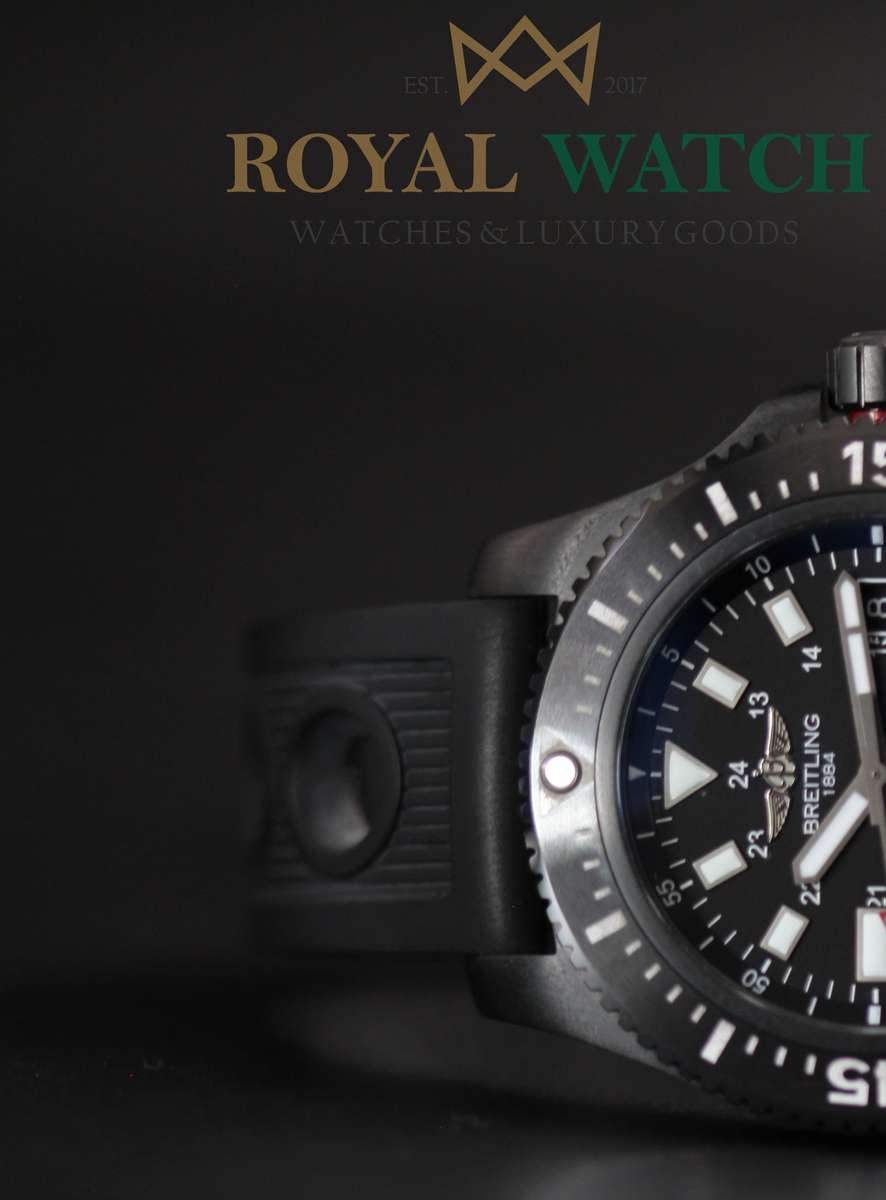Breitling Superocean Automatic 44 - M17393 ()