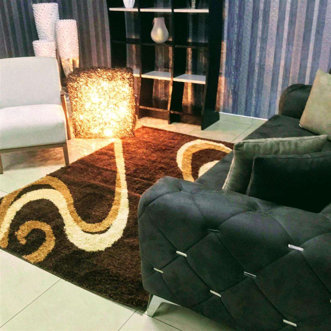 Sydney Abstract Brown and Beige Area Rug, Size 2.3 x 1.6 M