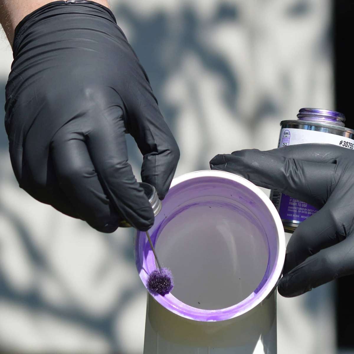 Tuff Glove - Heavy Duty Disposable Powder Free Nitrile Gloves - Pack of Fifty Gloves / 25 Pairs