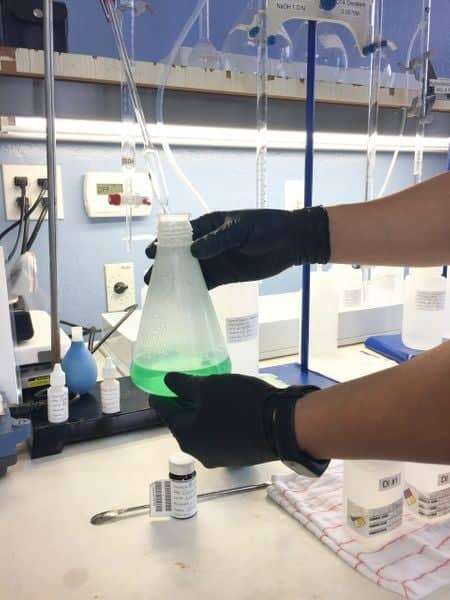 Tuff Glove - Heavy Duty Disposable Powder Free Nitrile Gloves - Pack of Fifty Gloves / 25 Pairs