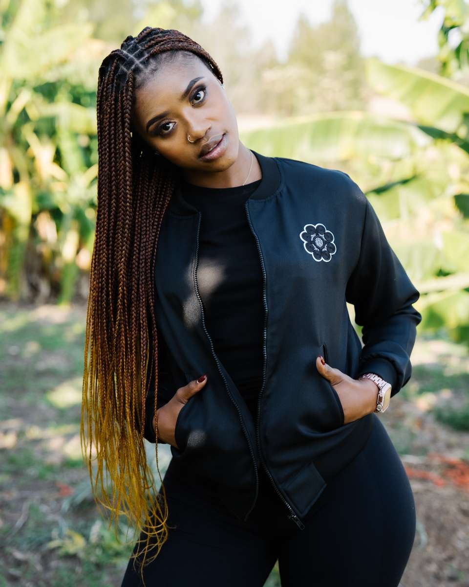 Women's Basic Summer Bomber Jacket - Black