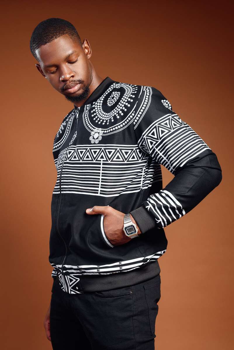 Men's KwaNtu Summer Bomber Jacket - Black 01