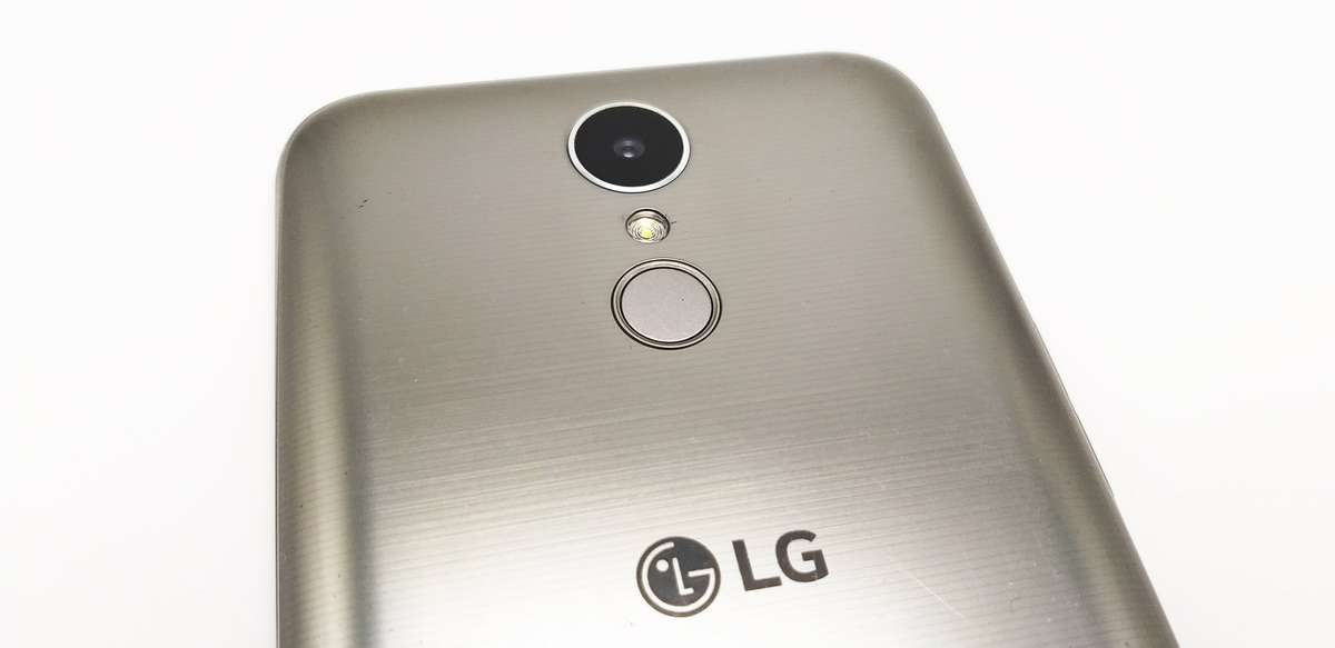 LG K10 (2017) 16GB Grey - Bright Spots on LCD! - Price Lowered!
