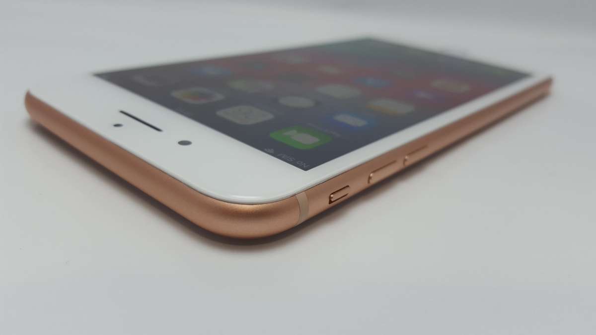 iPhone 8 Plus Gold 256GB - No Touch ID - Excellent Condition (9/10) Awesome Value!