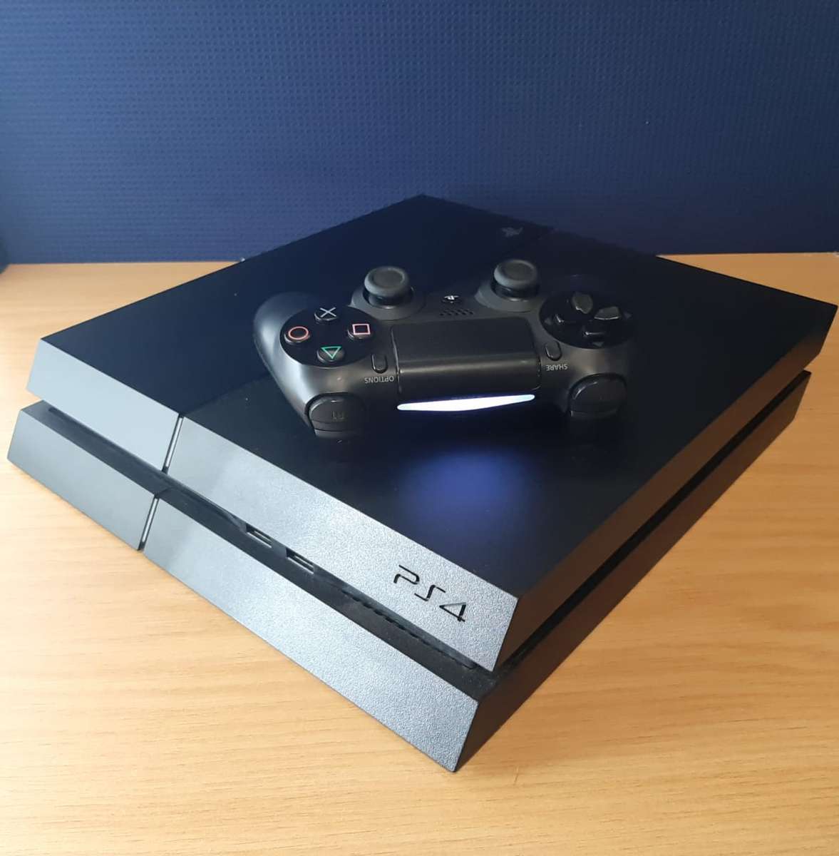 Playstation 4 Original 1TB Black - Good Condition - Deal of the Week - 6 Month Warranty