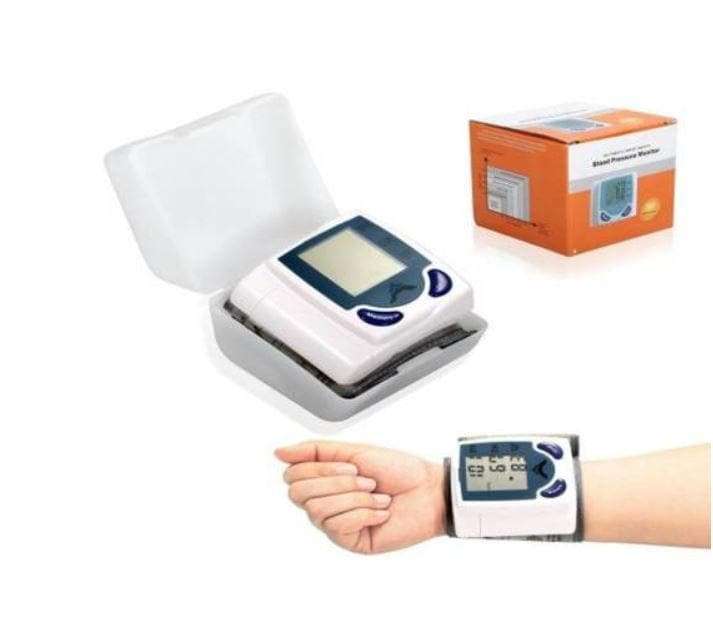 BLOOD PRESSURE MONITOR (PORTABLE)