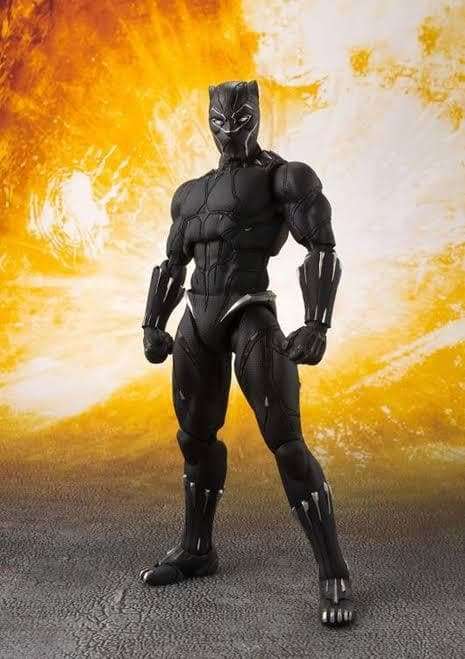 Black Panther 25cm Figurine