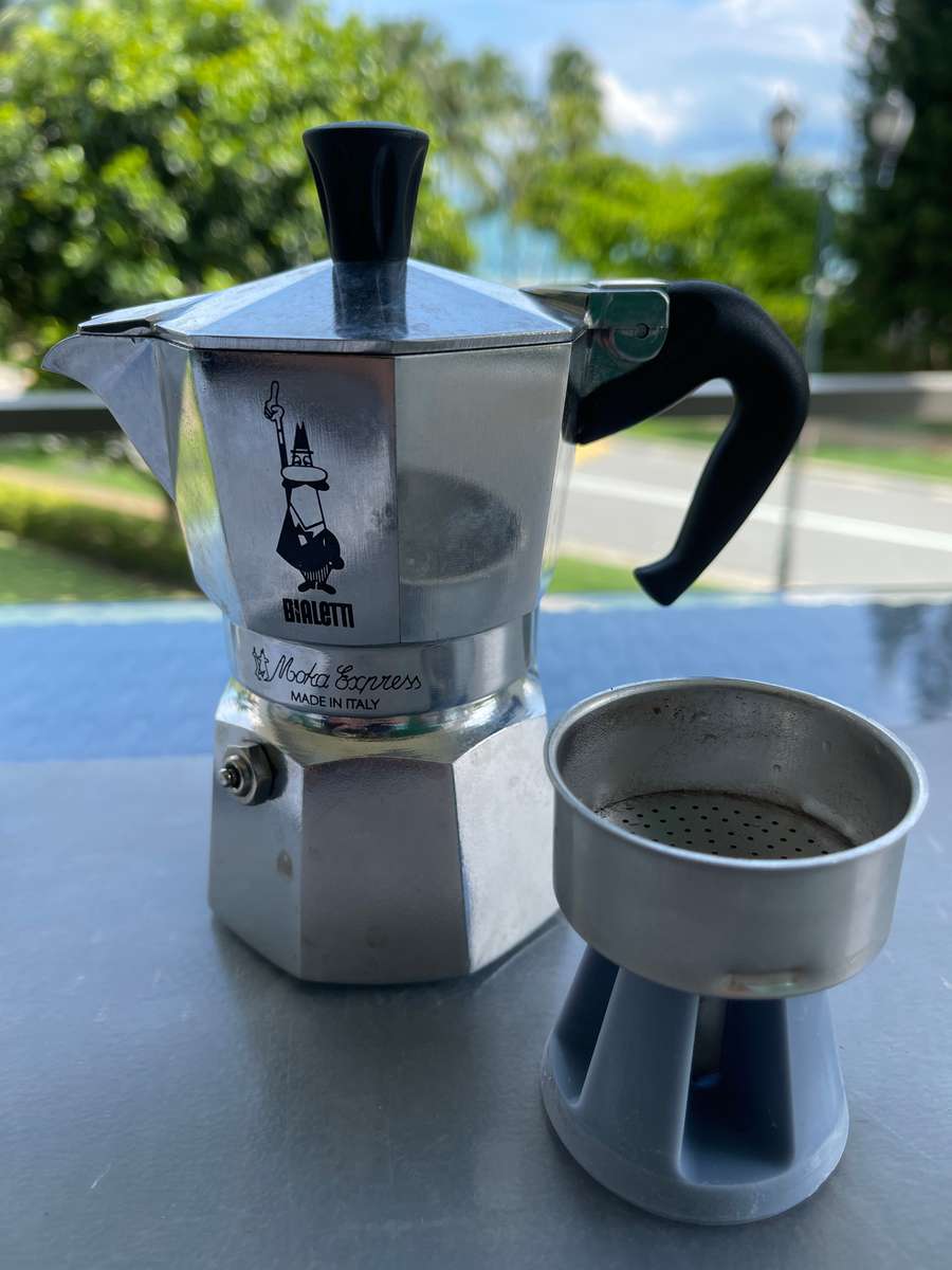 Moka Pot Coffee Funnel Stand