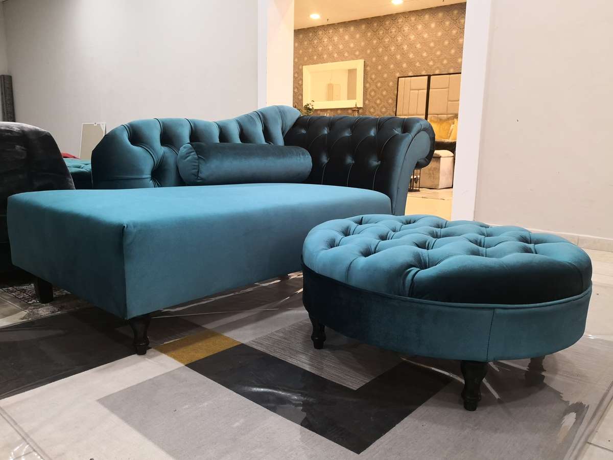 Chaise Lounge and Ottoman combo