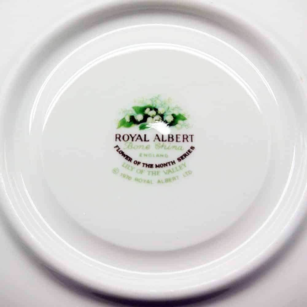 Royal Albert Flowers Of The Month May Lily of the Valley Pattern Trio