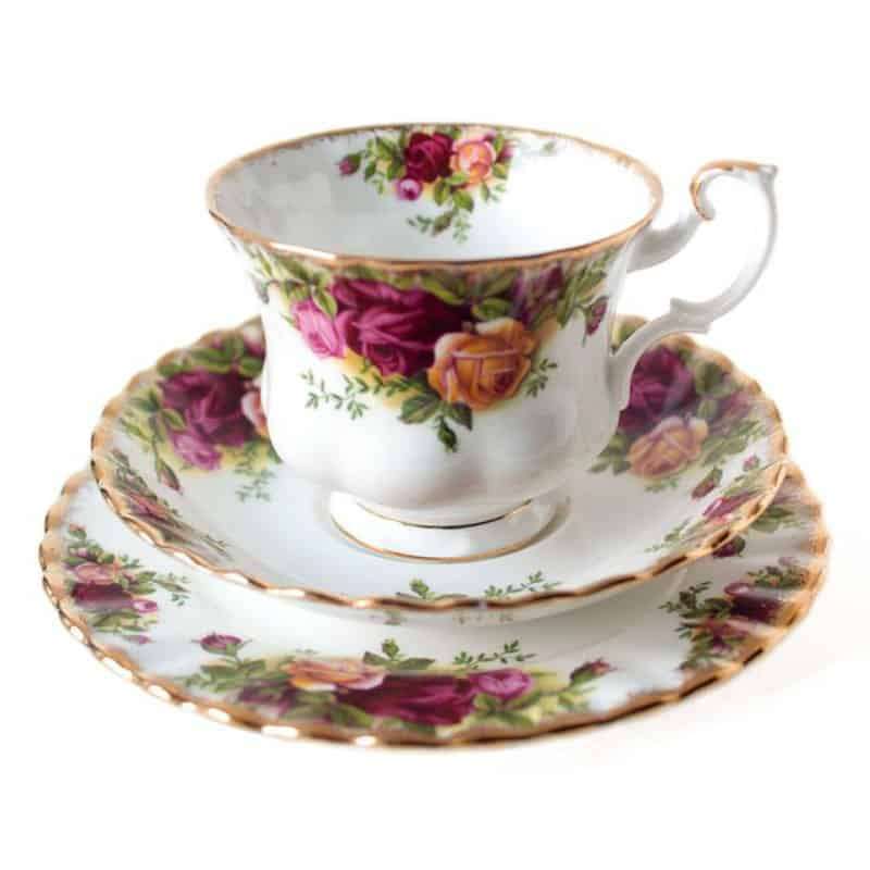 Royal Albert Old Country Roses Trio