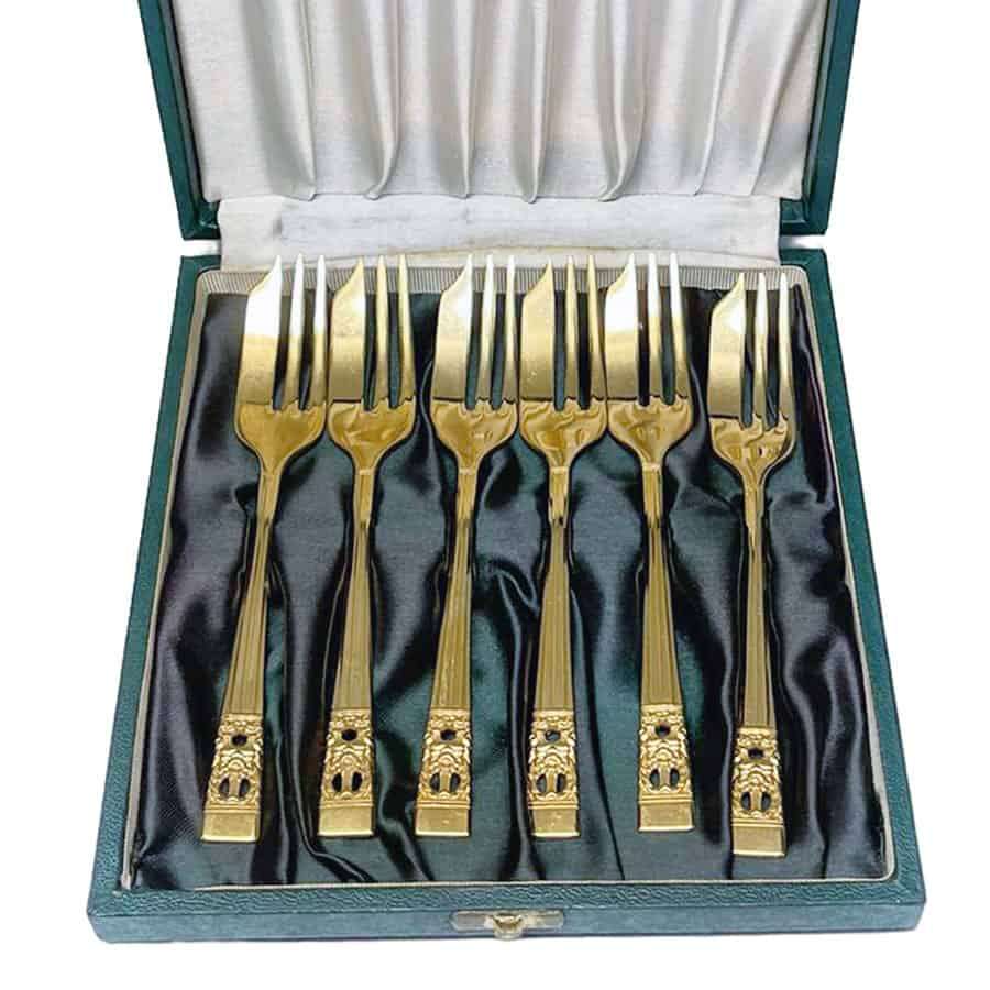 Community Plate 24ct Gold Plated Hampton Court Cake Forks