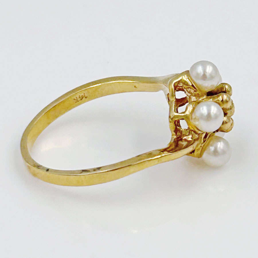 14ct Gold Pearl Cluster Daisy Cocktail Ring