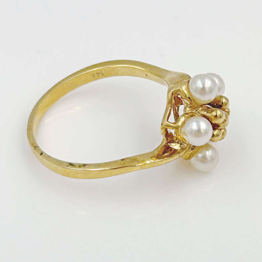 14ct Gold Pearl Cluster Daisy Cocktail Ring