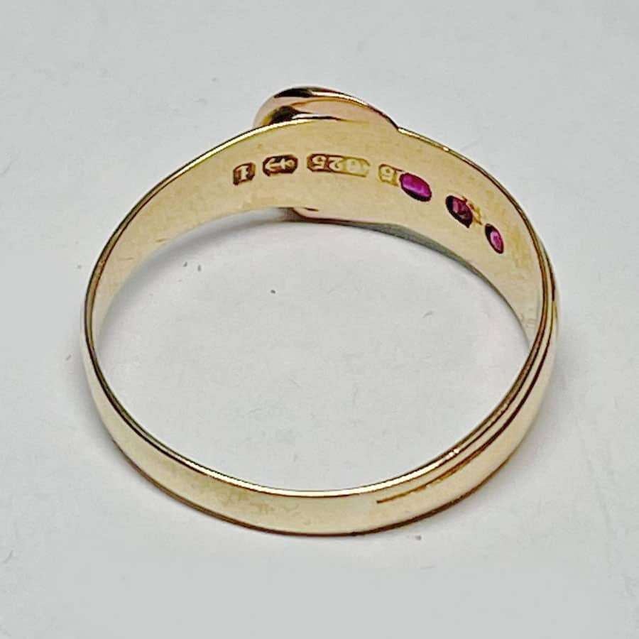 15ct Gold Ruby Buckle Ring