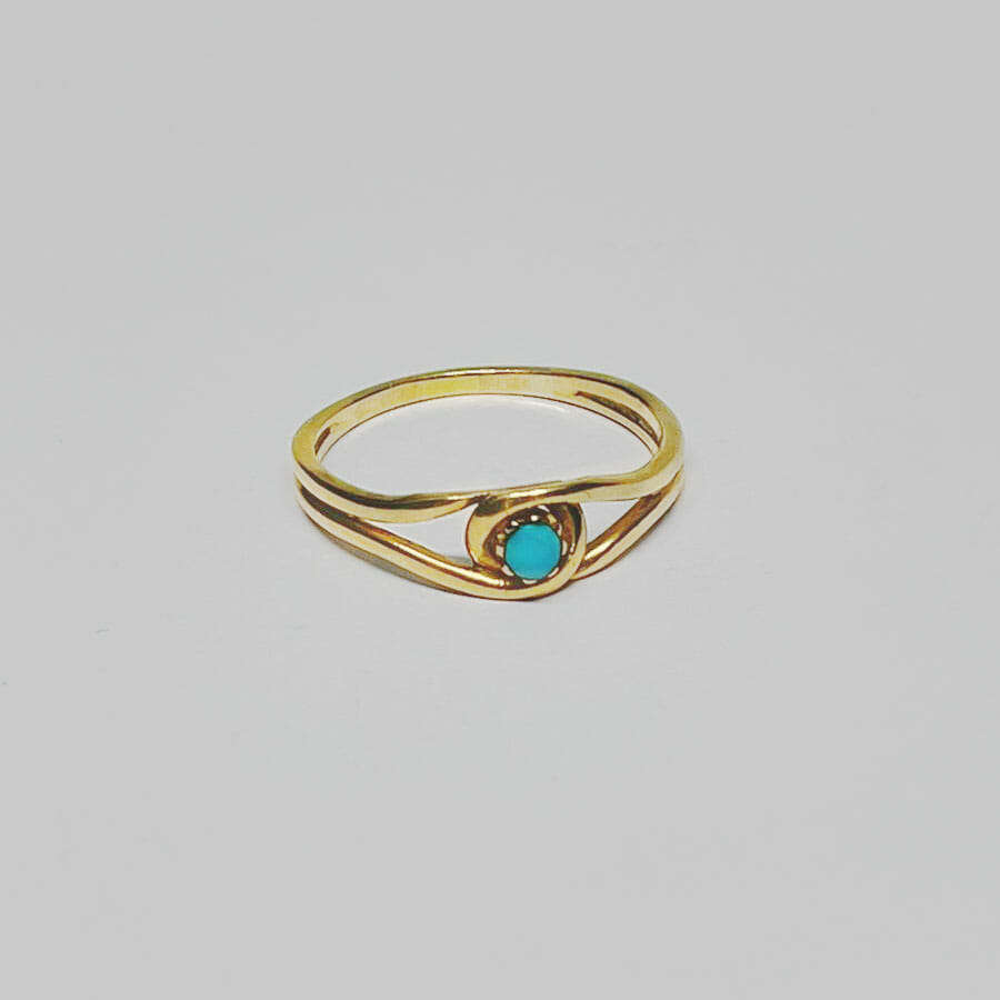 18ct Gold And Turquoise Ring