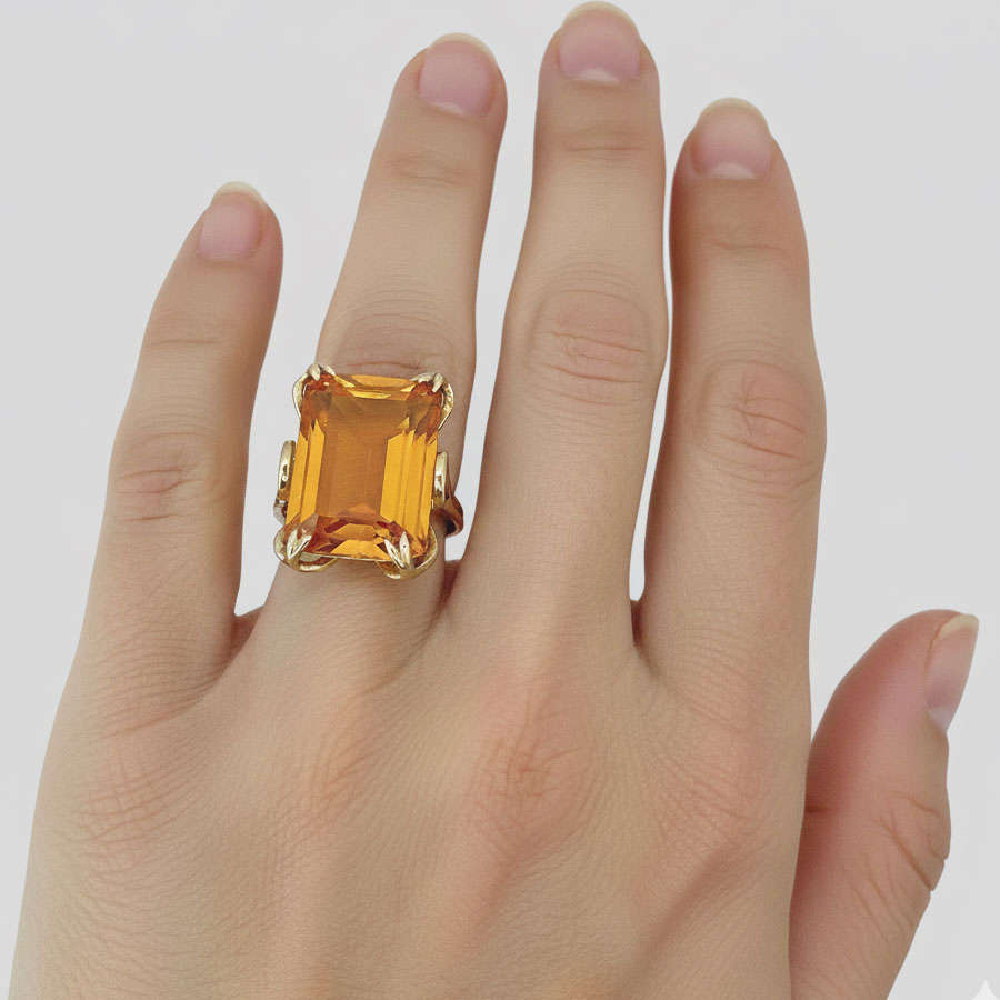 18ct Gold Citrine Cocktail Ring