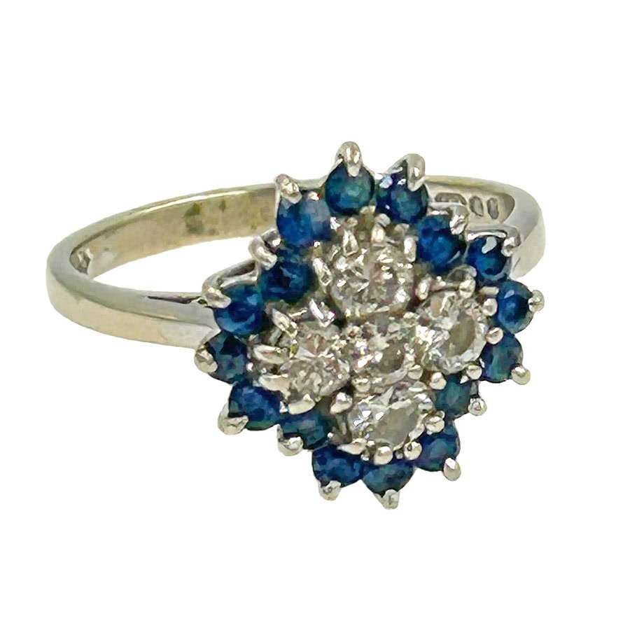 18ct Gold Diamond And Sapphire Cluster Ring