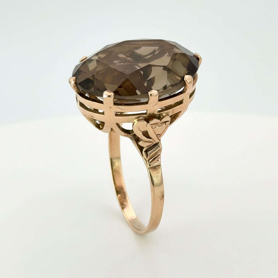 9ct Gold Topaz Cocktail Dress Ring