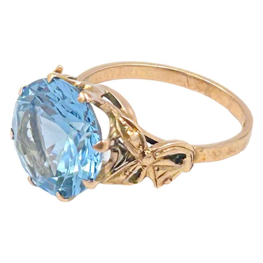 9ct Gold Faceted Topaz Cocktail Ring