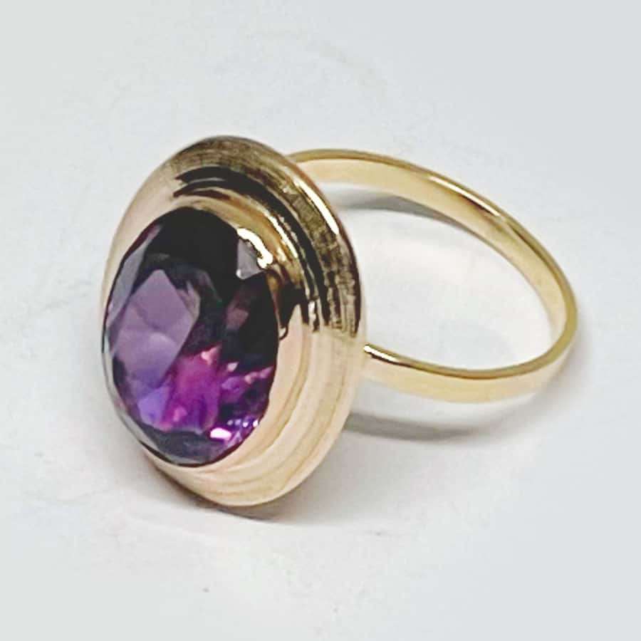 14ct Gold Amethyst Ring