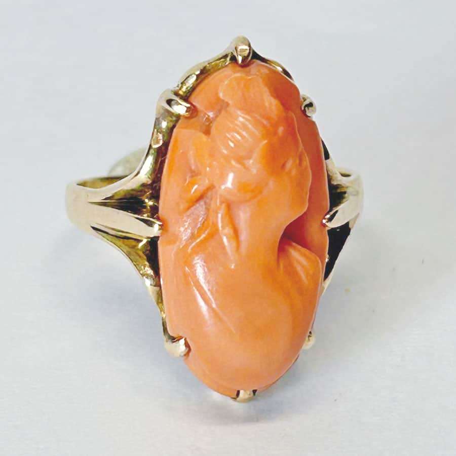 10ct Gold Coral Cameo Ring
