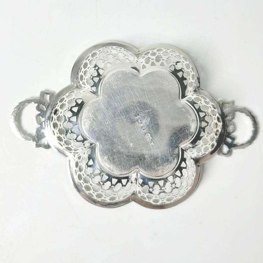 Hallmarked Silver Birmingham 1910 Pierced Bon Bon