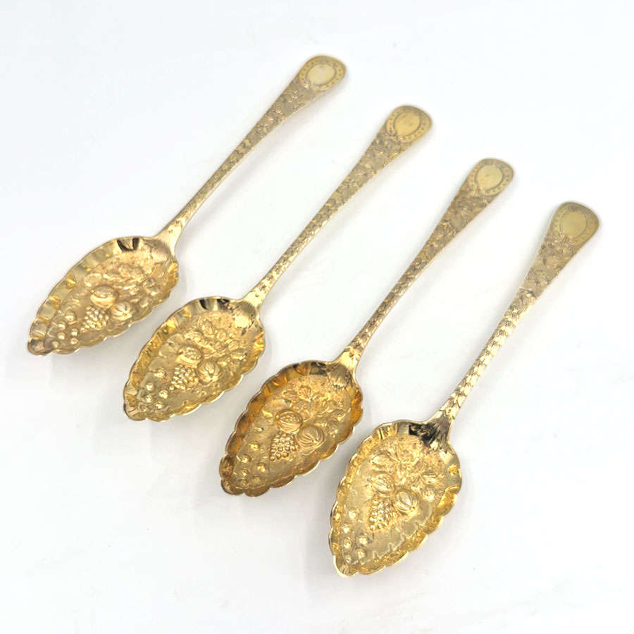 Irish Silver Set Of Four Gilded Berry Spoons Dublin 1805 John Power