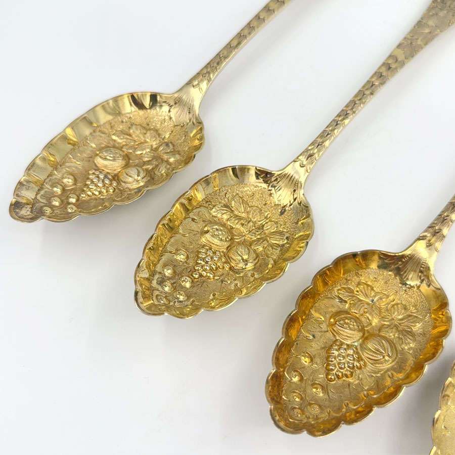 Irish Silver Set Of Four Gilded Berry Spoons Dublin 1805 John Power