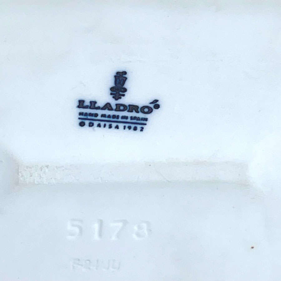 Lladro Daisa Stubborn Donkey Figurine 5178