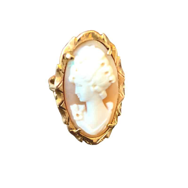 9ct Gold Conch Shell Lady Cameo Ring