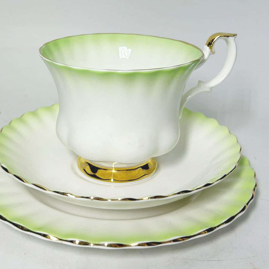 Royal Albert Rainbow Green Montrose Tea Trio