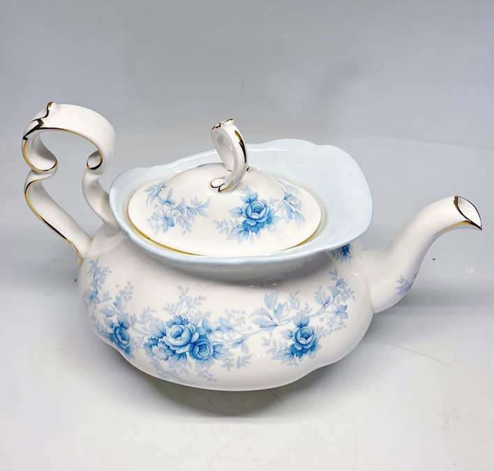 Royal Albert Tiffany Gainsborough Tea Pot
