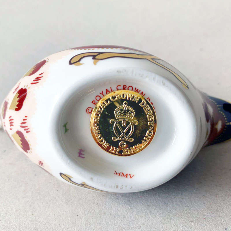 Royal Crown Derby Nuthatch Paperweight