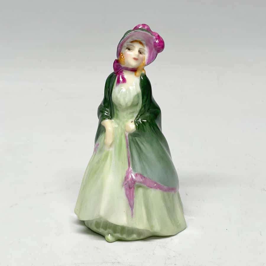 Royal Doulton Mini Paisley Shawl M26