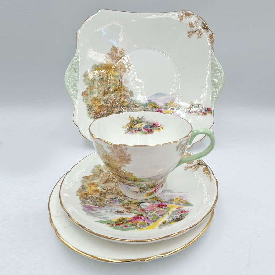 Shelley Heather 21 Piece Tea Service