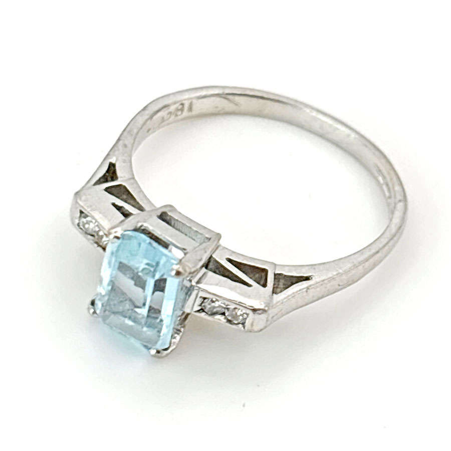 18ct White Gold Aquamarine Dress Ring C1940