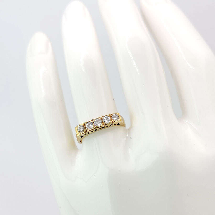18ct Yellow Gold Diamond Ring