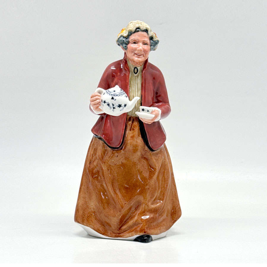 Royal Doulton Figurine Teatime HN2255