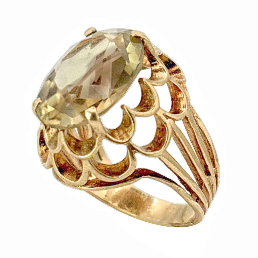 9ct Gold Smokey Topaz Ring Set In