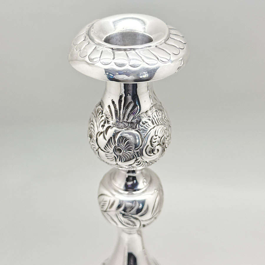 Hallmarked Silver Edward VII Pair Shabbat Candlesticks London 1915