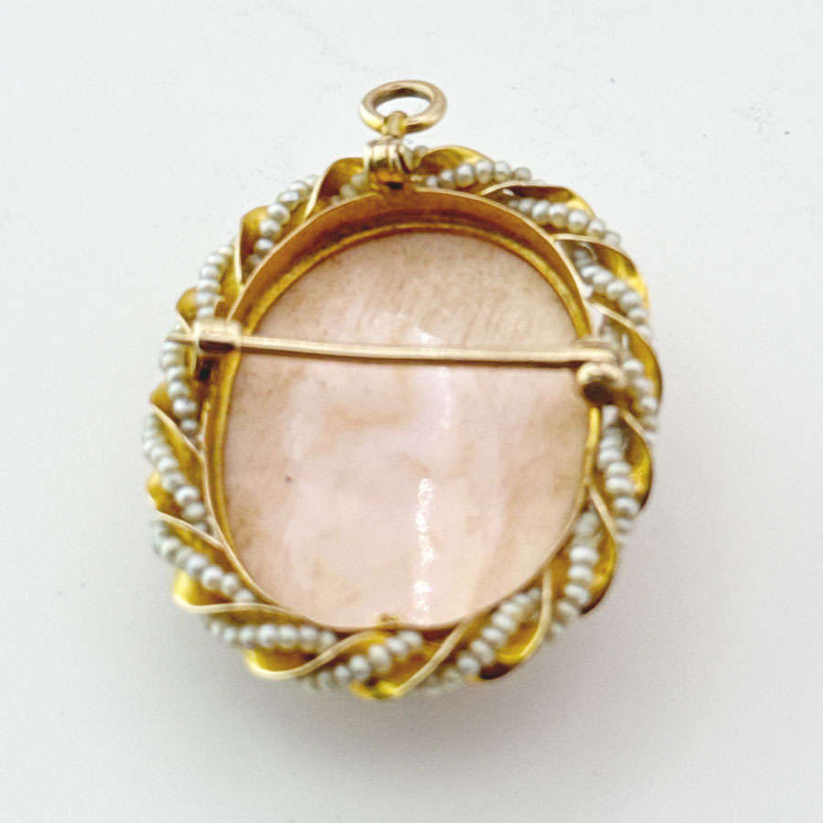 Victorian 10ct Gold Mounted Seed Pearl and Conch Shell Cameo Brooch