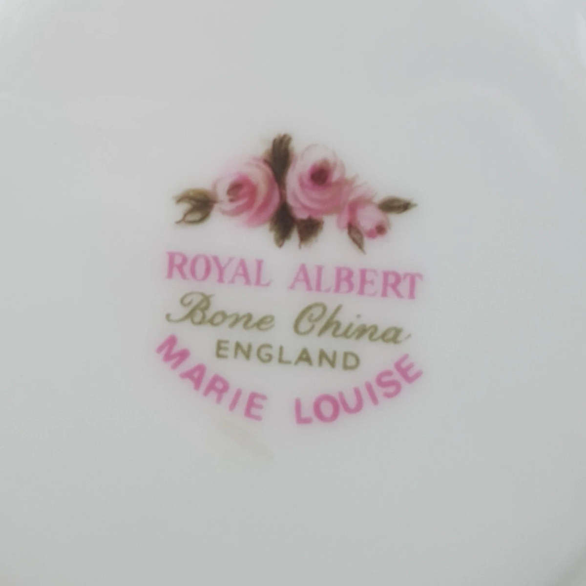 Royal Albert Marie Louise Victoria Dessert Bowl