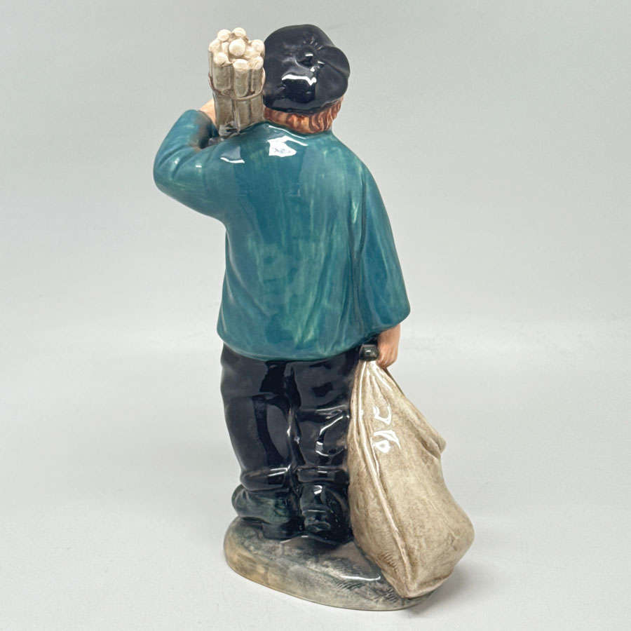 Royal Doulton Master Sweep HN2205
