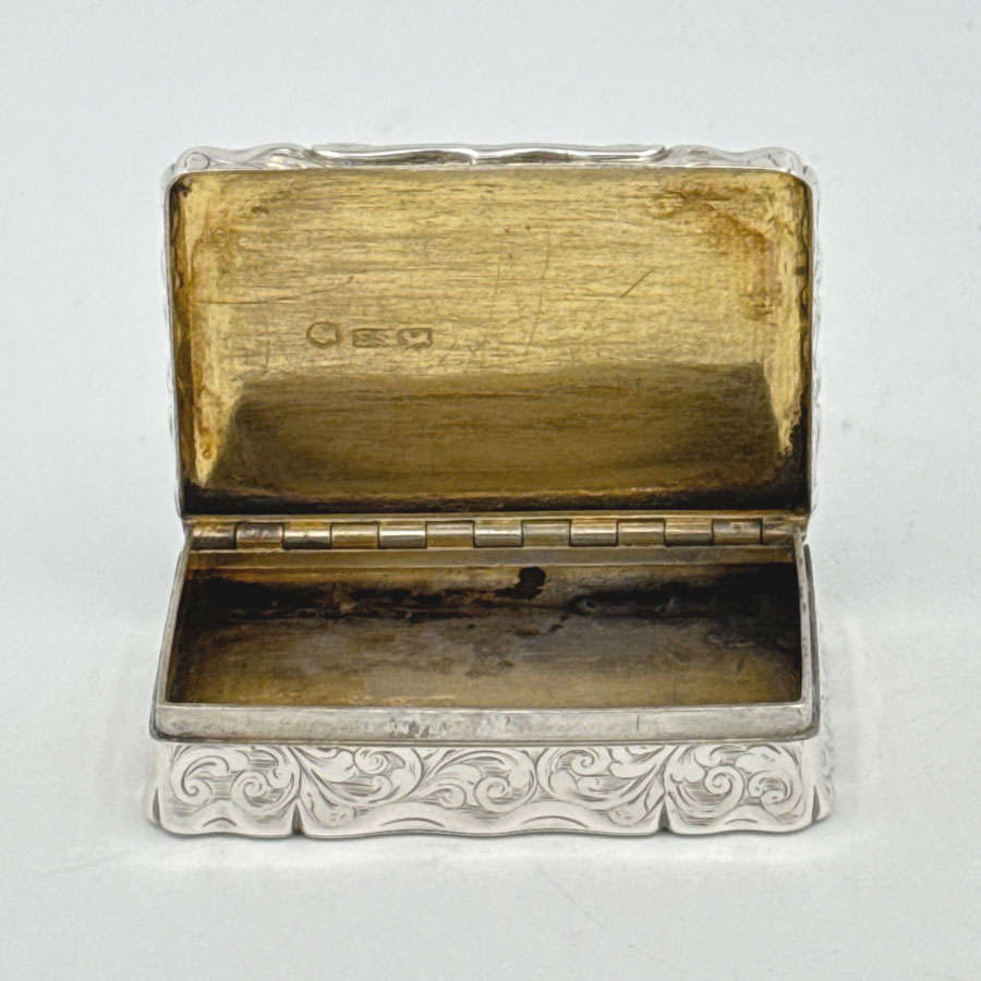Hallmarked Silver Victorian Snuff Box Birmingham 1845