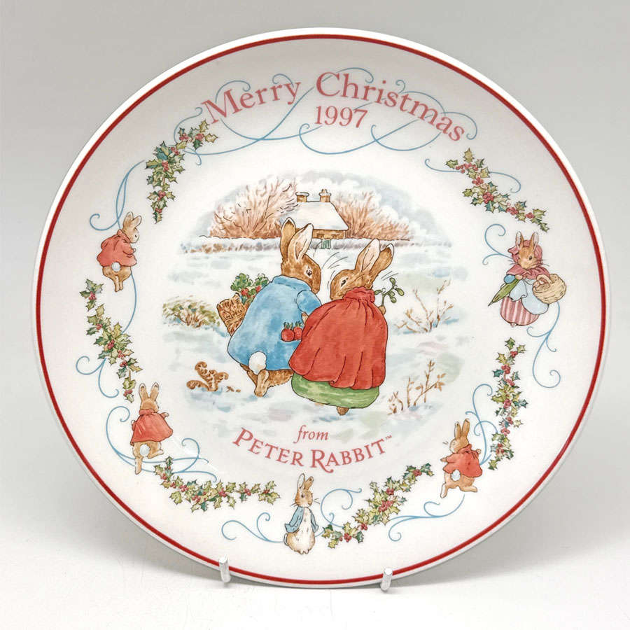 Wedgwood Peter Rabbit Merry Christmas 1997 Plate